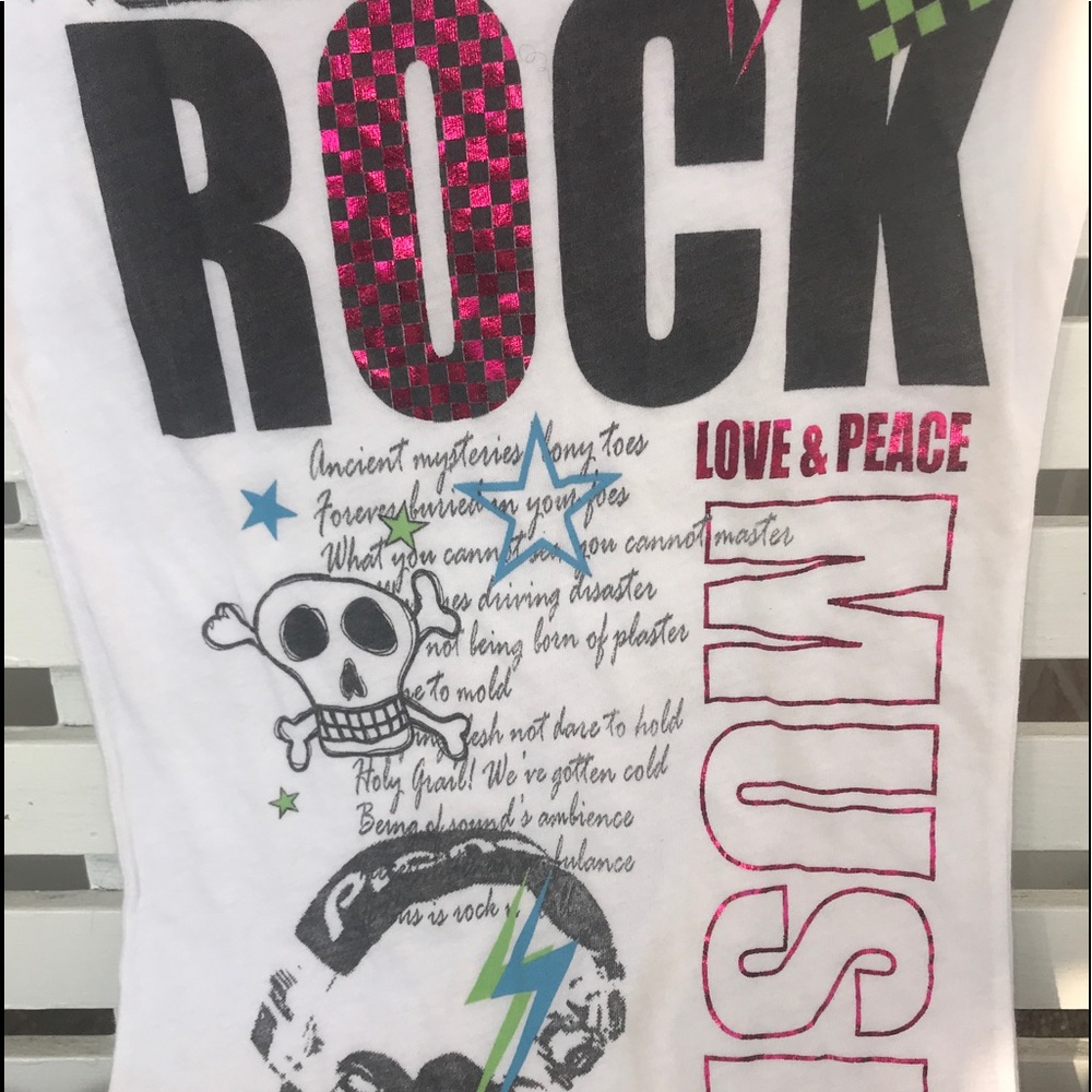 NEW Rock ‘n Roll NWOT Long length Tee. - Jr. Med